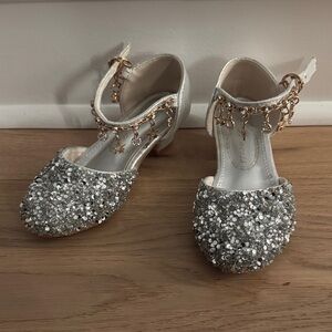 Sparkling Silver Ankle Strap Shoes with Star Charms